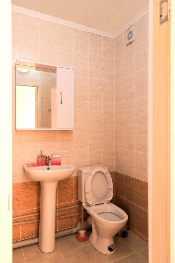 Семейная Зона Отдыха Lafa Hotel Balqash Bagian luar foto