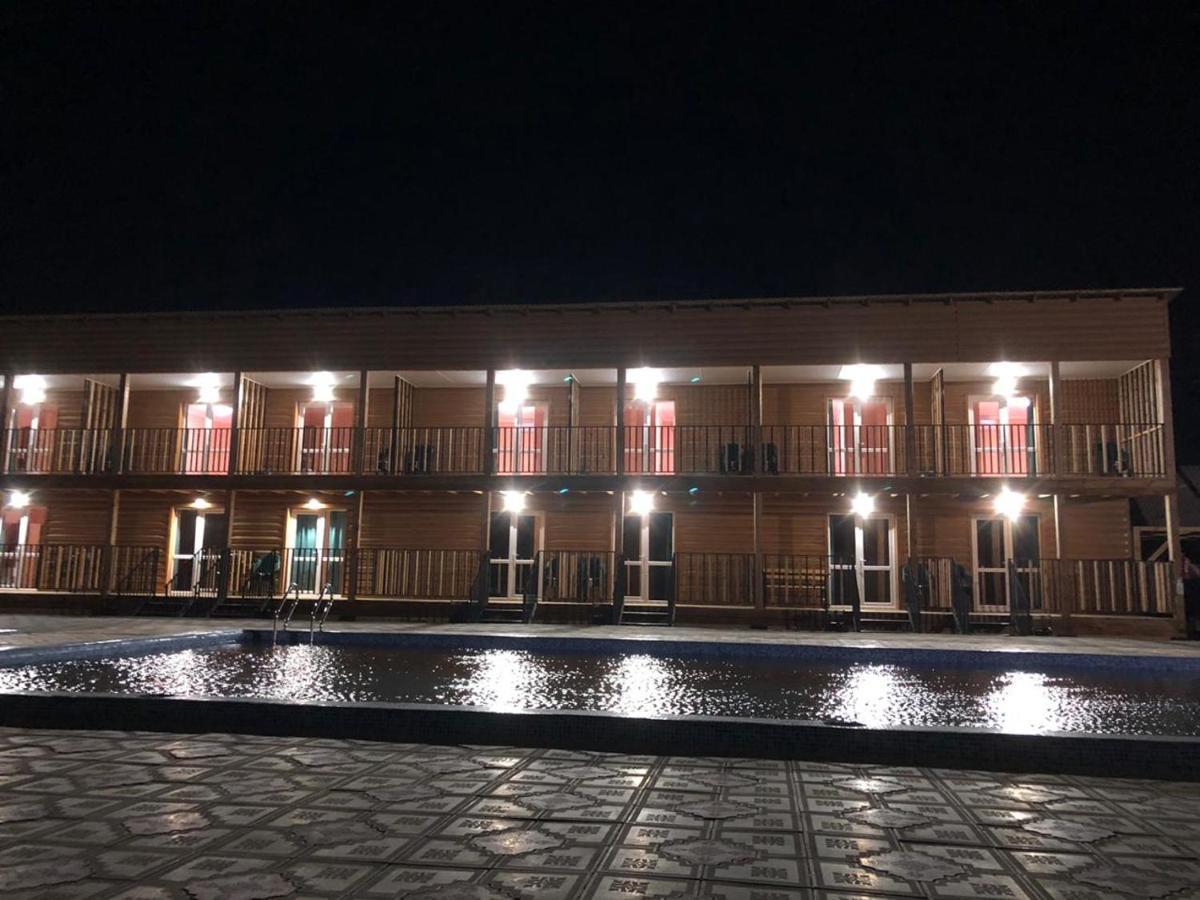 Семейная Зона Отдыха Lafa Hotel Balqash Bagian luar foto